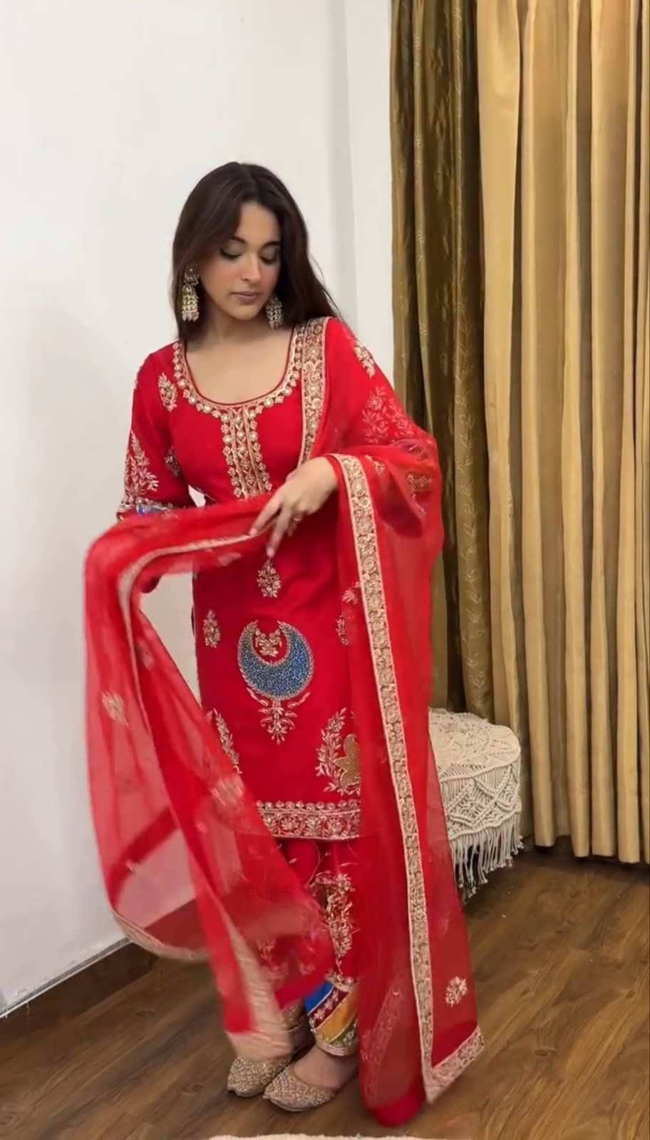 Red Color Beautiful Partywear Dress in Silk Fabric