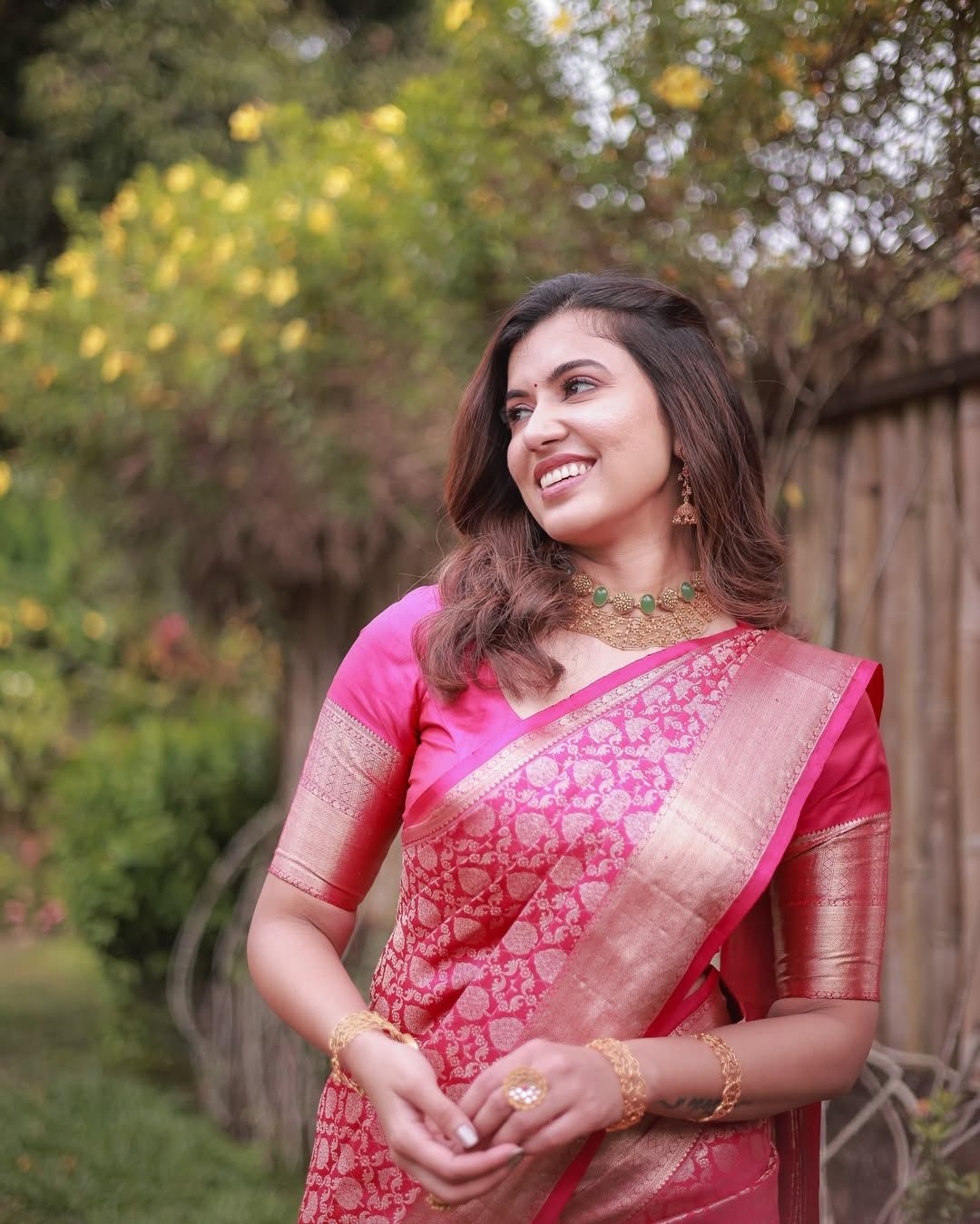 Pink Color Beautiful Partywear Bananasi Silk Saree
