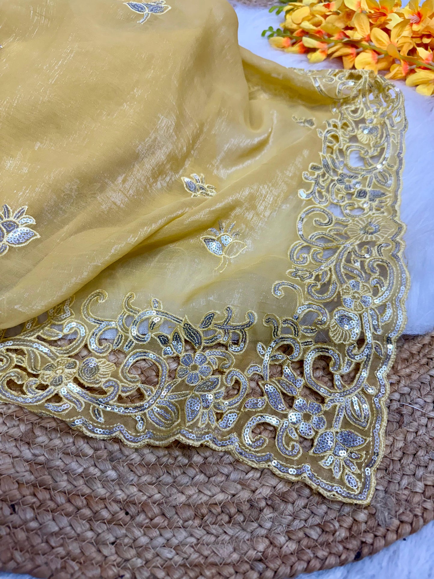 Yellow Color Beautiful Soft Crunchy Silk Saree