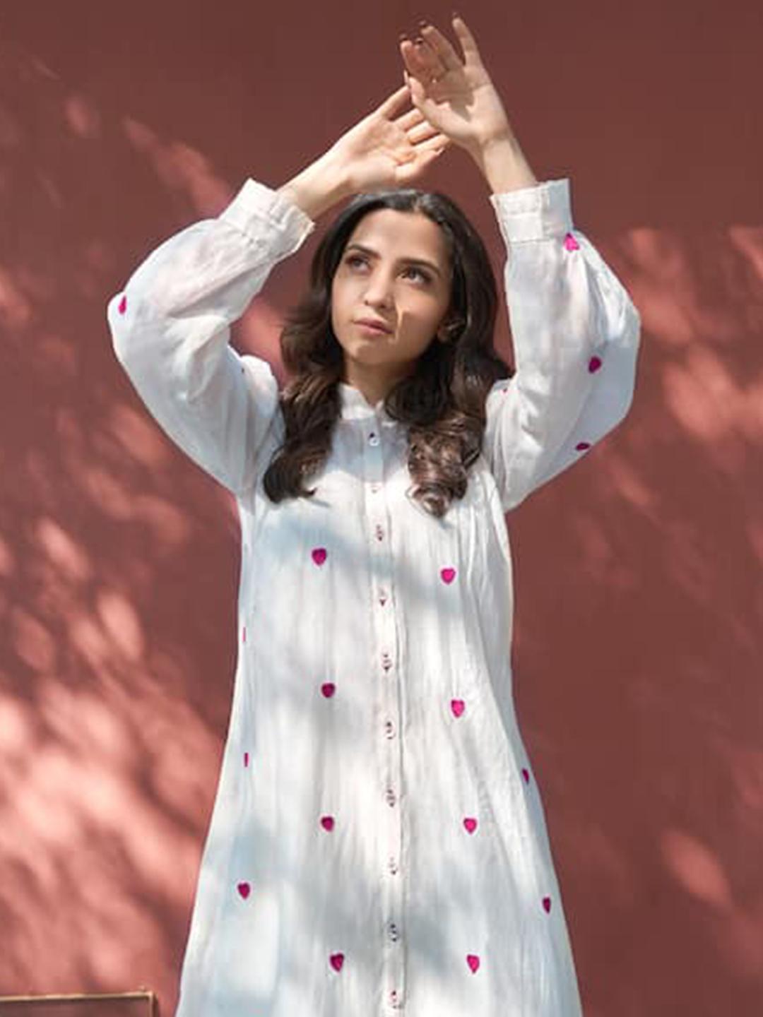 White Color Beautiful Cotton Wear Kurti Pent Set