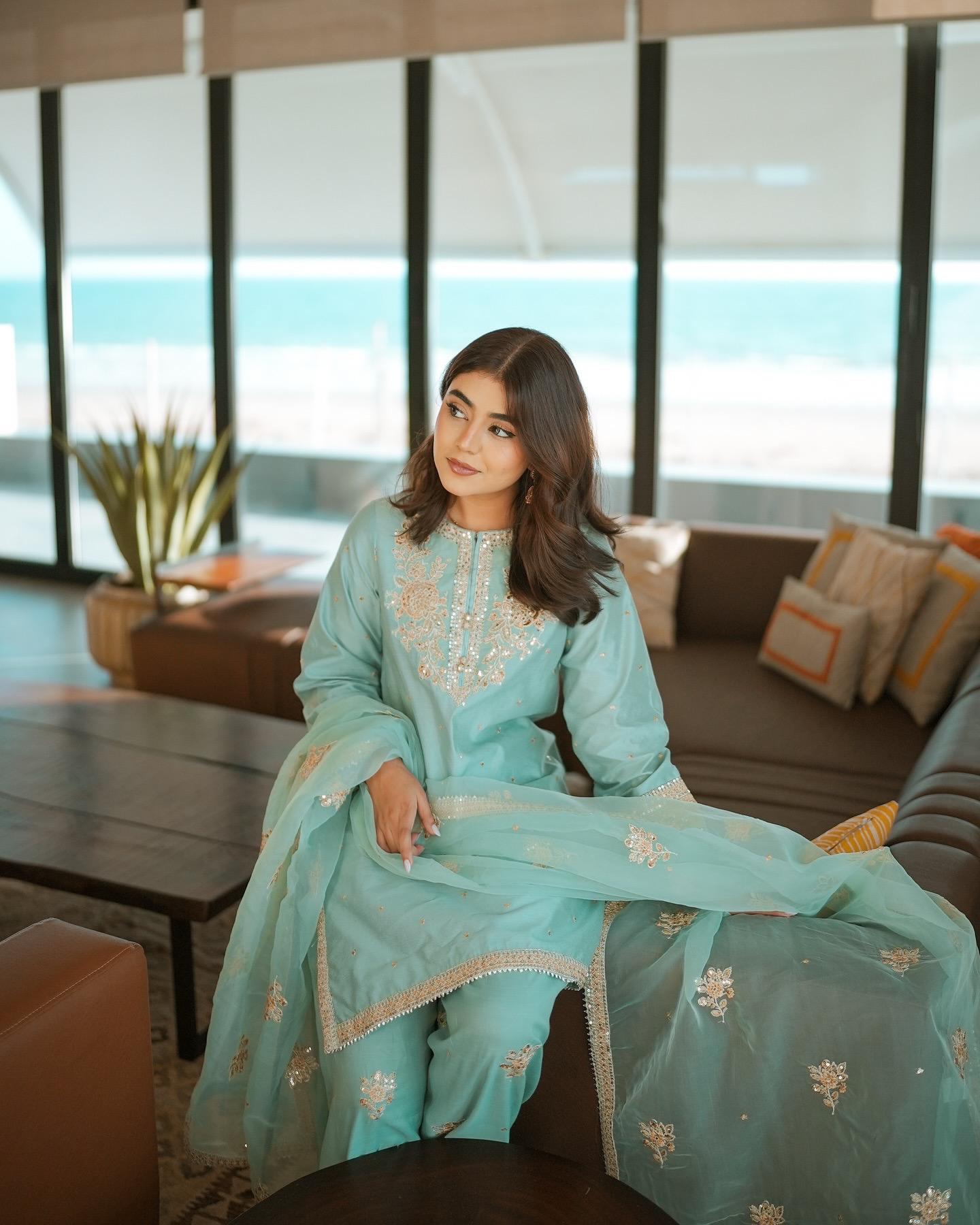 Designer Party Wear Look Pur Natural Crepe Top & Farshi Palazzo With Dupatta Set