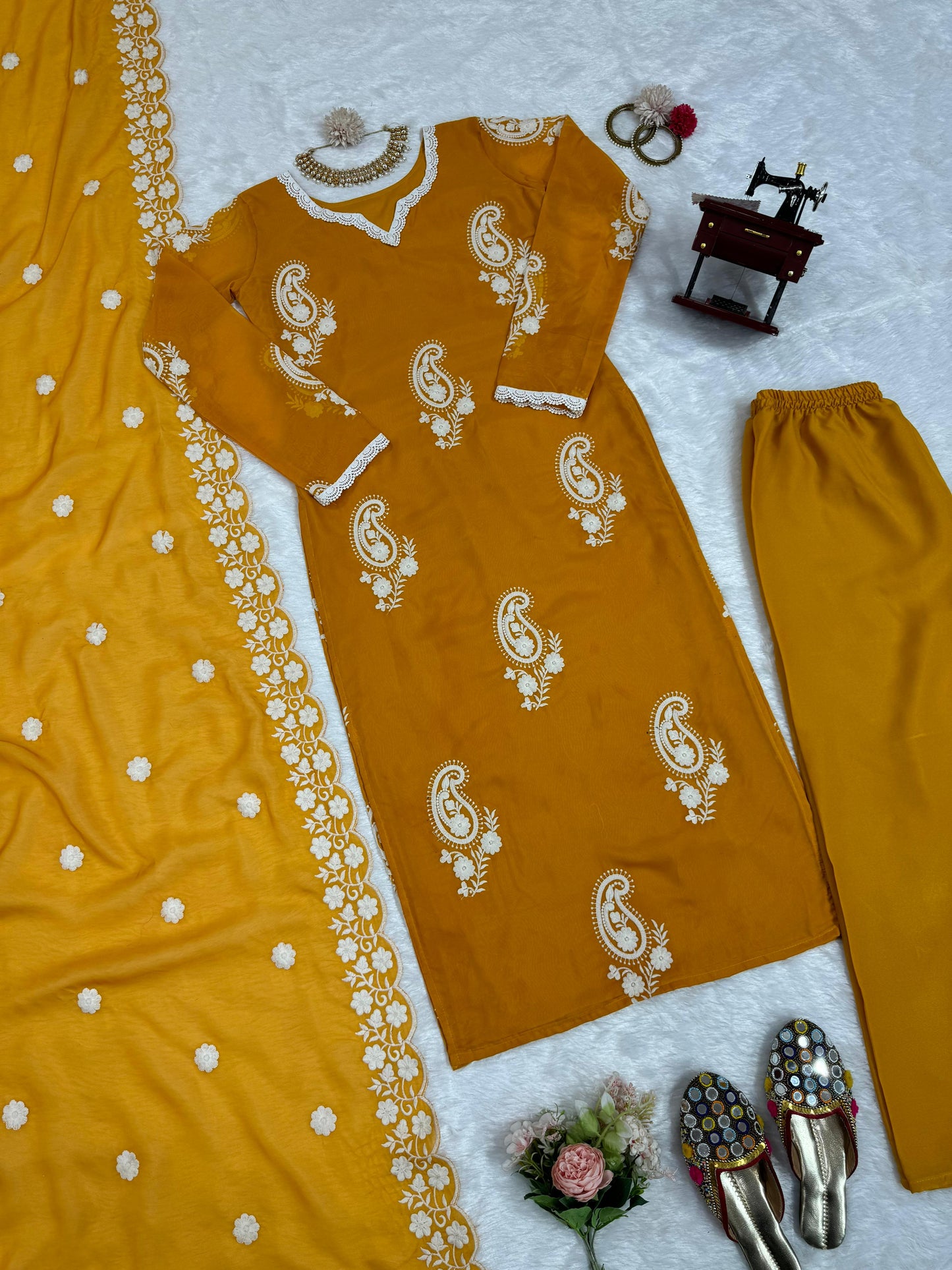 Suit On Tibby Silk Febric With Inner And Thred Work And Pent On Crep Febric And Dupatta