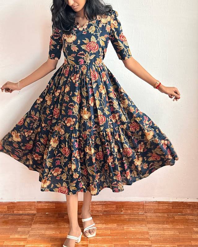 Cotton Wear Kurti Gown For Summer Wear in blue color