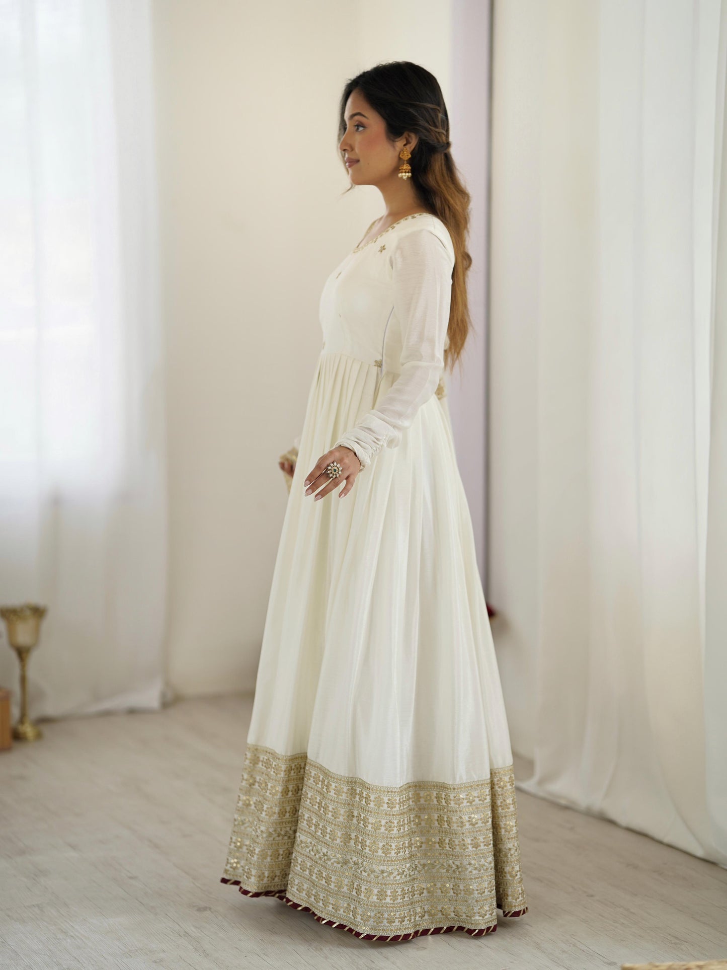 White Color Beautiful Gown in Chinon Silk Fabric