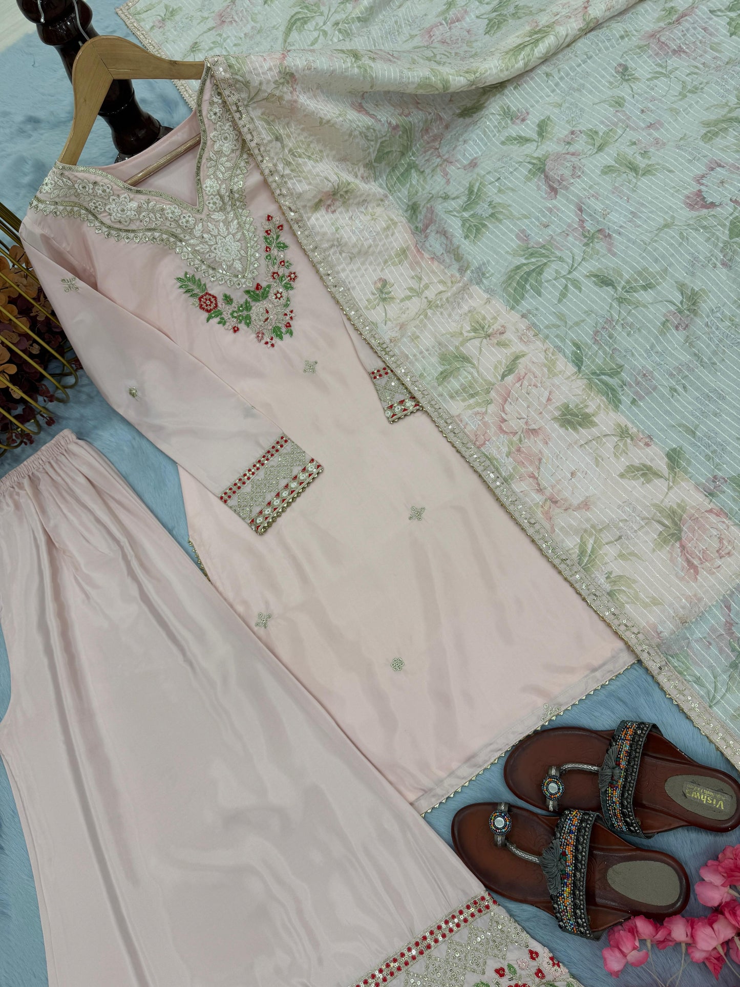 Đěsigner Party Wear Look Pur Natural Crepe Top & Palazzo With Dupatta Set