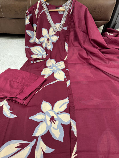 Maroon Color Beautiful Kurti Pent Set For Daily Wear Use