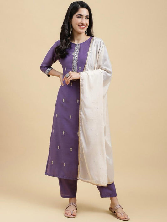 Beautiful Suit Set And Dupatta in Roman Silk Fabric