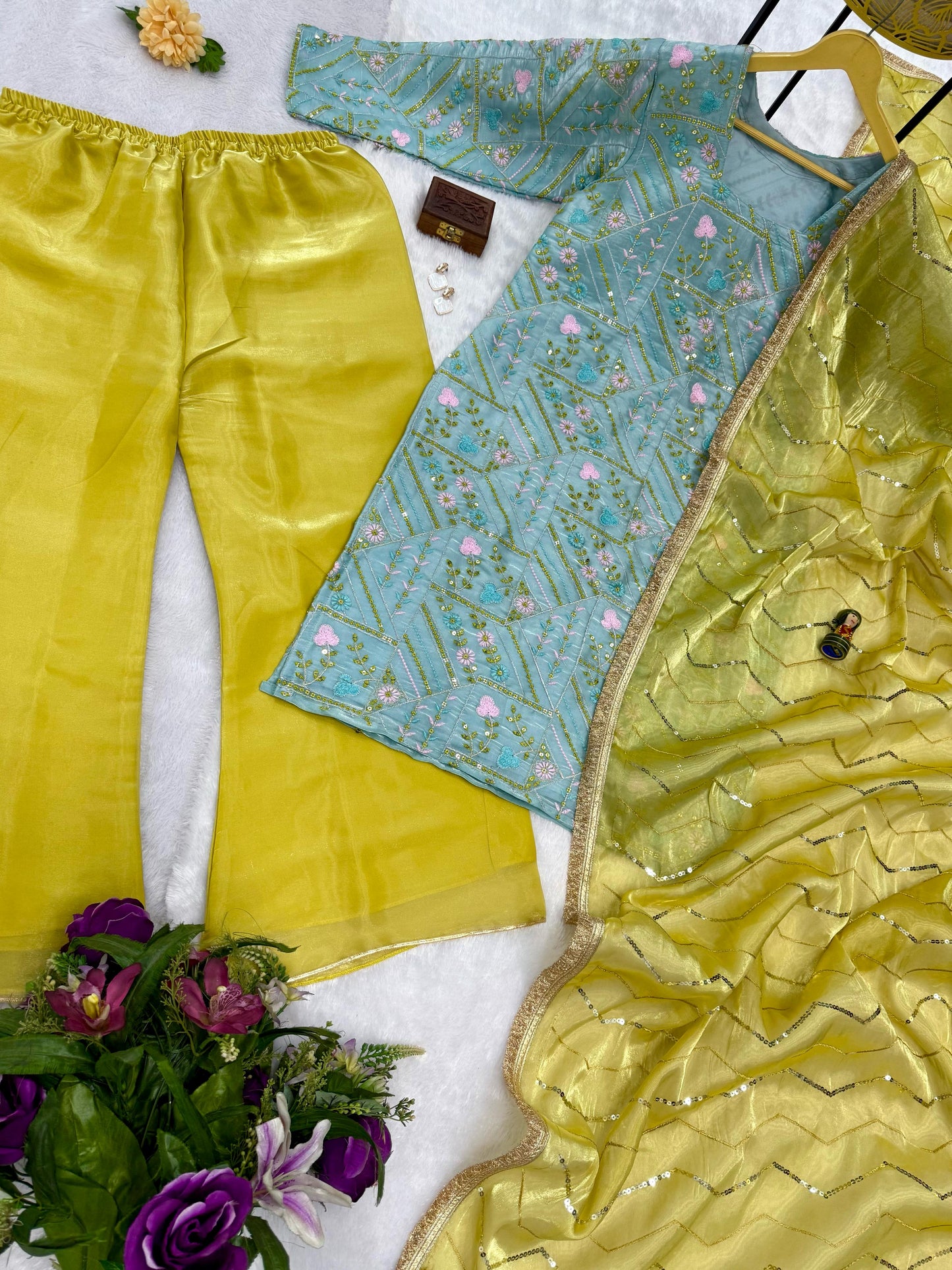 Trending 3 Piece Kurti Set With Fully Embroidery Work On Jimmy Cho Fabric With Stitch Plazzo Pent