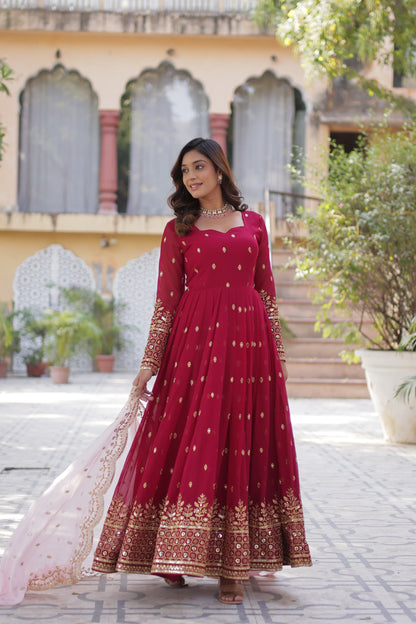 Pink red Color Beautiful Anarkali Gown In Georgette Fabirc