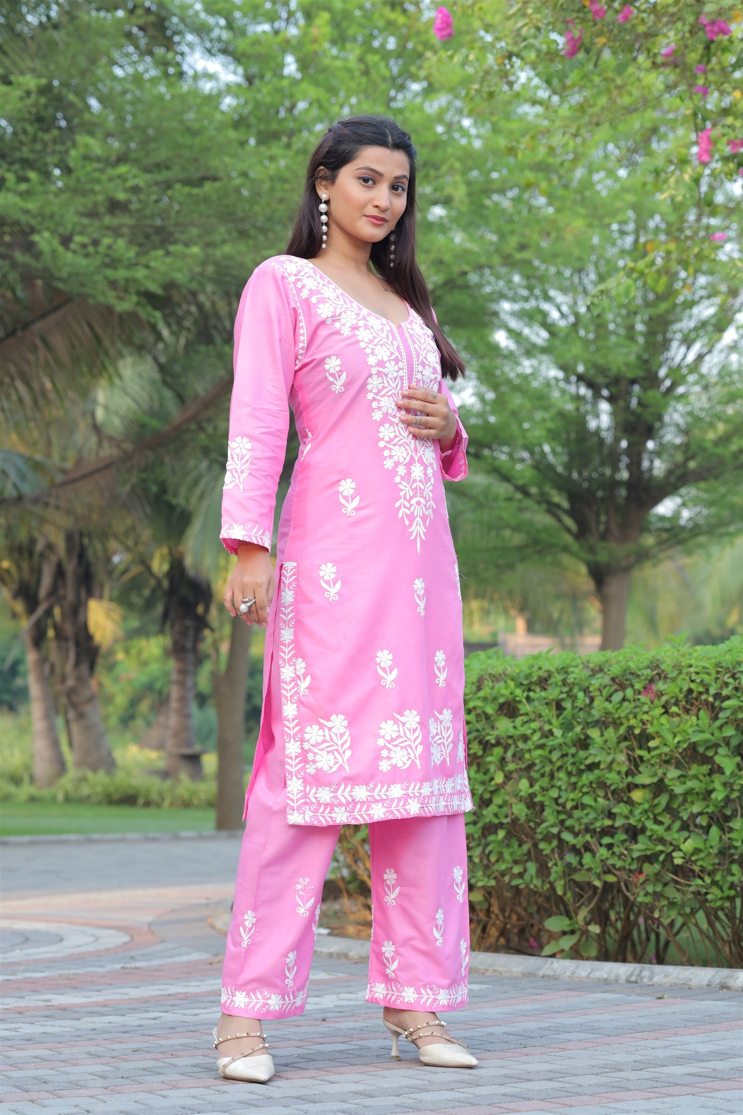 Pink Color Beautiful Daily Wear And Summer Wear Kurti With Plazo in Rayon Fabric