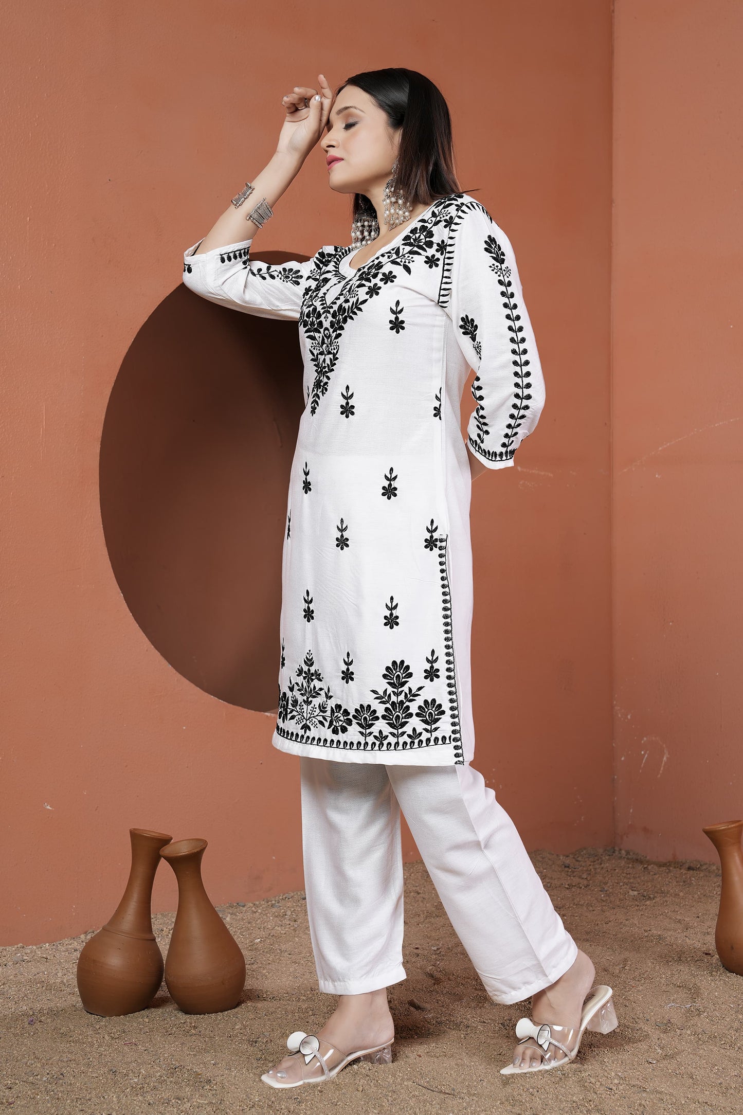 Rayon With Chikankari Embroidery Work Kurti Pent