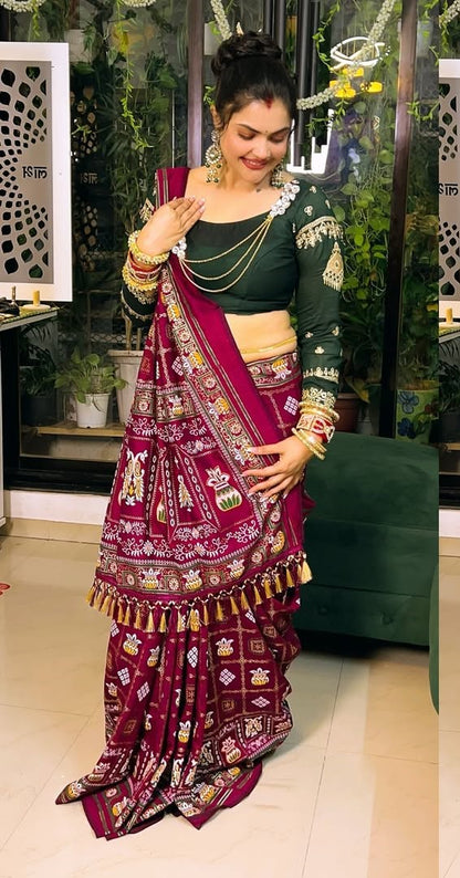 Bandhani Print Patola Saree in Vichitra Silk fabric