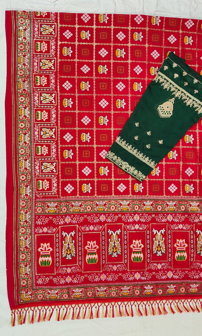 Bandhani Print Patola Saree in Vichitra Silk fabric