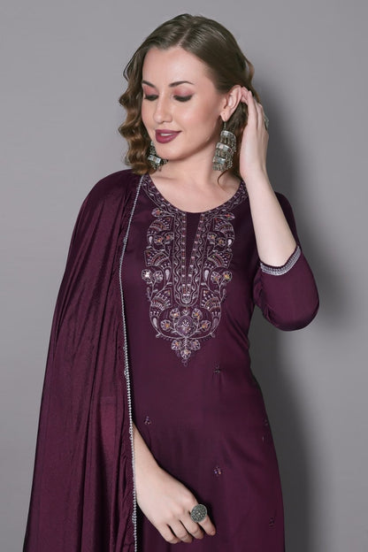 Maroon Color Kurta Set in Silk Fabric