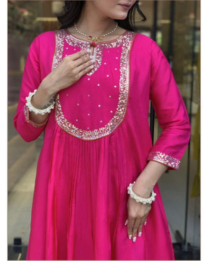 Pink Color Beautiful Roman Silk Suit For Daily Wear Use