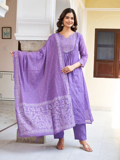 Purple Color Beautiful Daily Wear in Mal Cotton Fabric