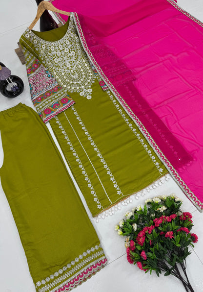 Green Color Beautiful Partywear Designer Suit