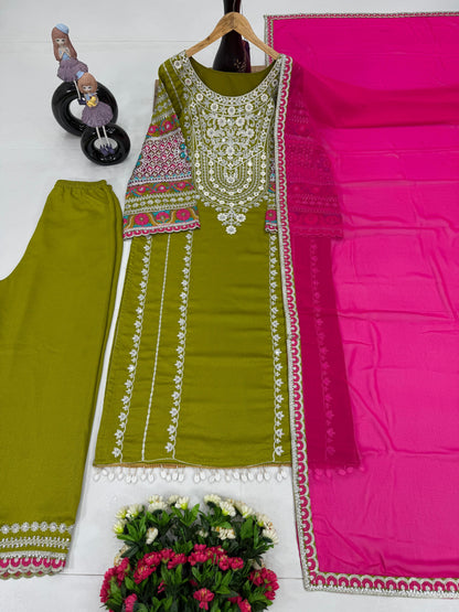 Green Color Beautiful Partywear Designer Suit