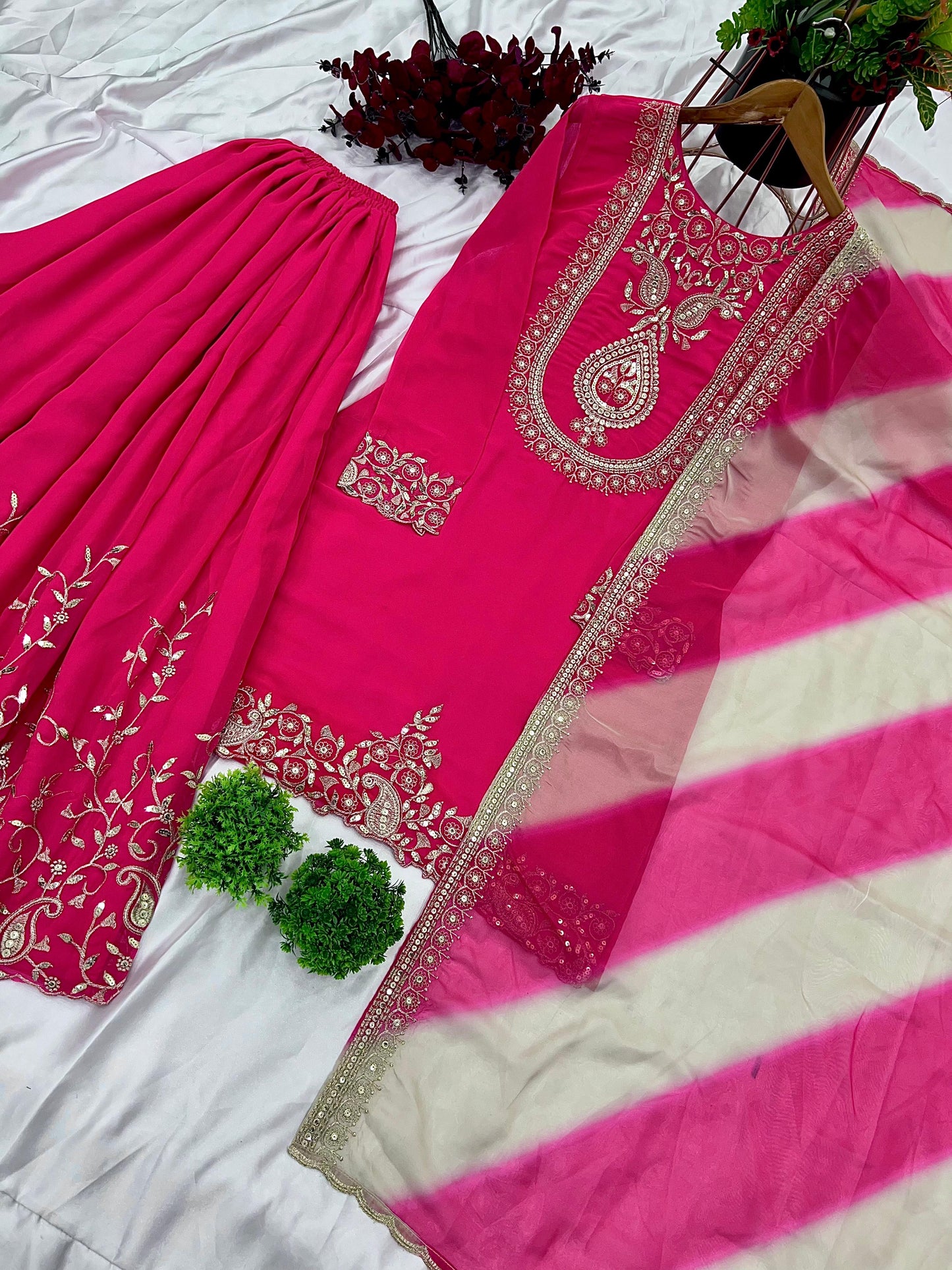 Pink Color Beautiful Sharara Plazo Suit in Georgette Fabric