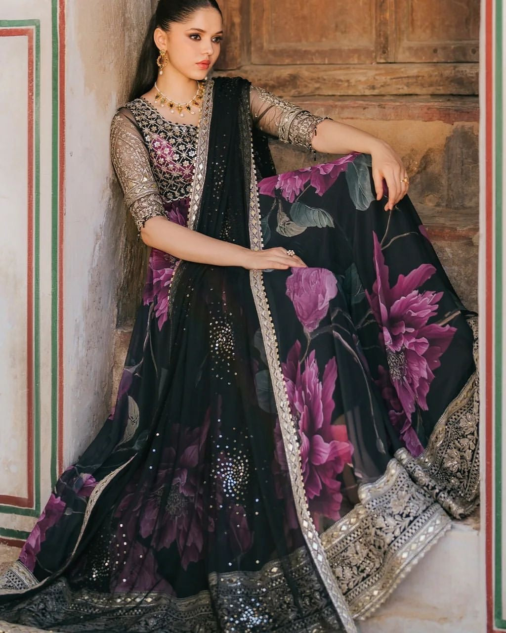 Beautiful Partywear Gown in Black Color in Georgette Fabric