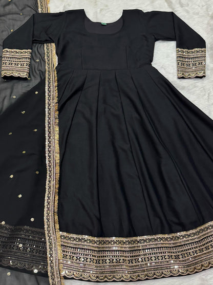 Black Color Beautiful Anarkali Dress in Rayon Fabric