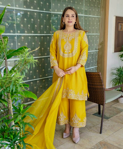 yellow color Beautiful Partywear Dress in Chinon SIlk Fabric