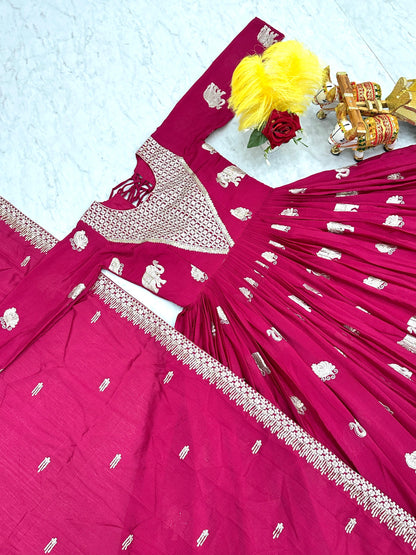 Pink Color Beautiful Anarkali Gown In Gerogette Fabric