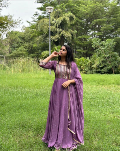 Beautiful Purple Color Gown in Georgette Fabric