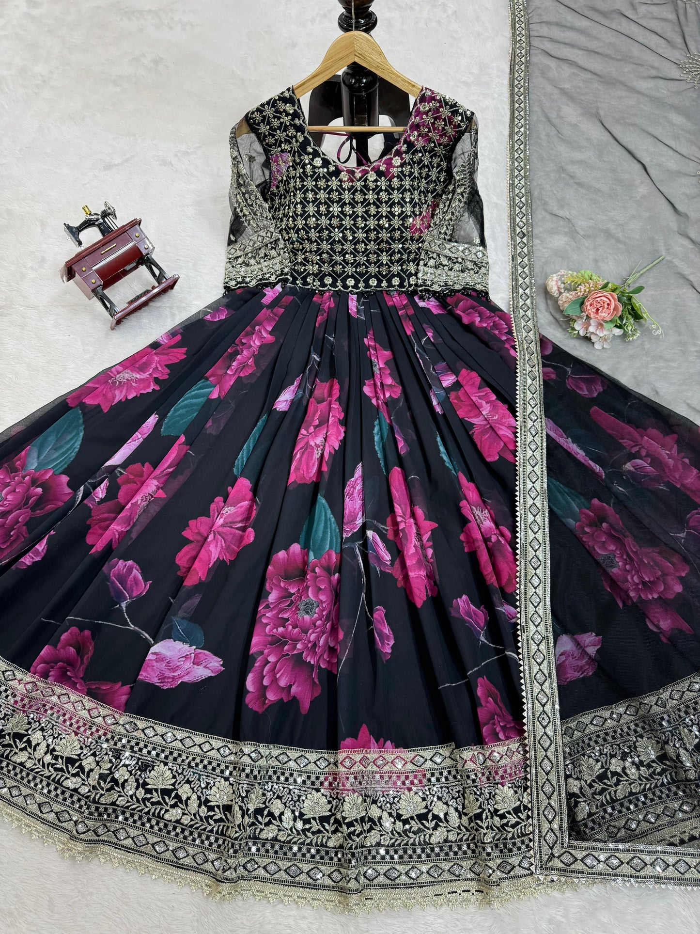 Beautiful Partywear Gown in Black Color in Georgette Fabric