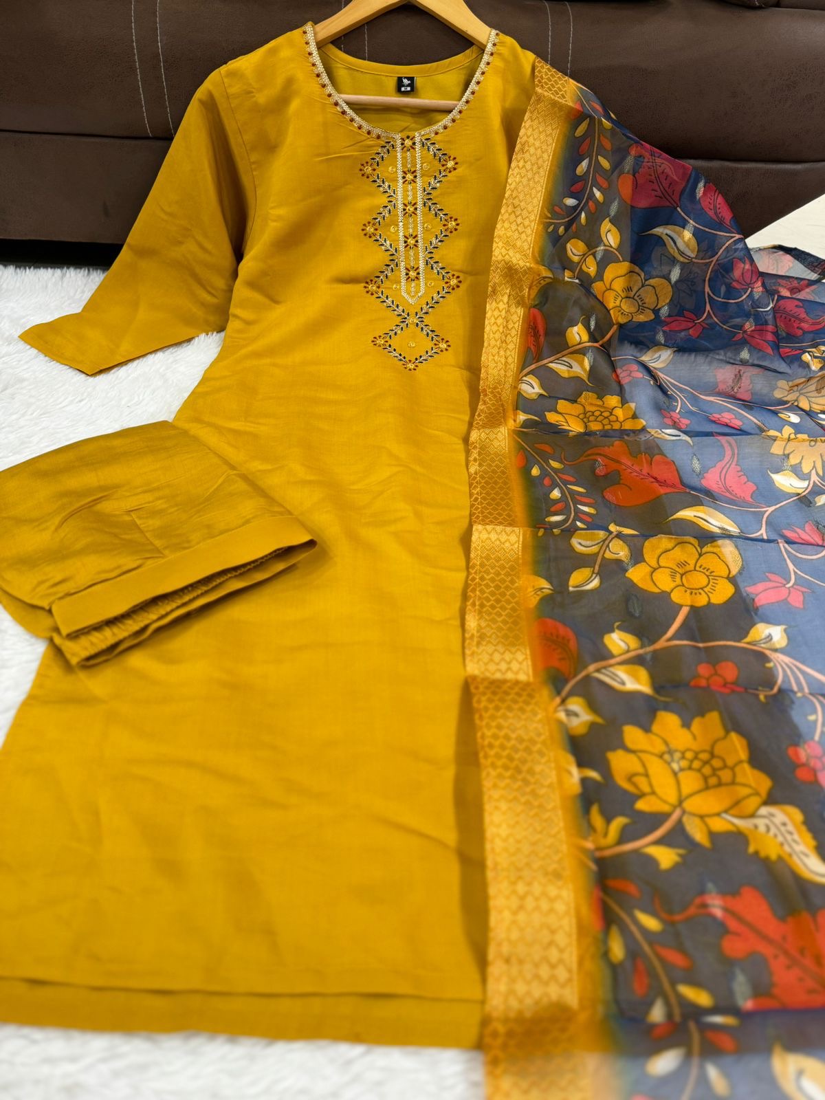 Yellow Color Beautiful Daily Wear Kurti Pent Set with Dupatta