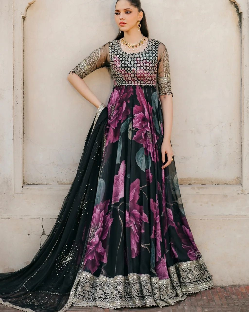 Beautiful Partywear Gown in Black Color in Georgette Fabric