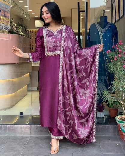 Purple Color Beautiful Daily Wear Kurti Pent Set