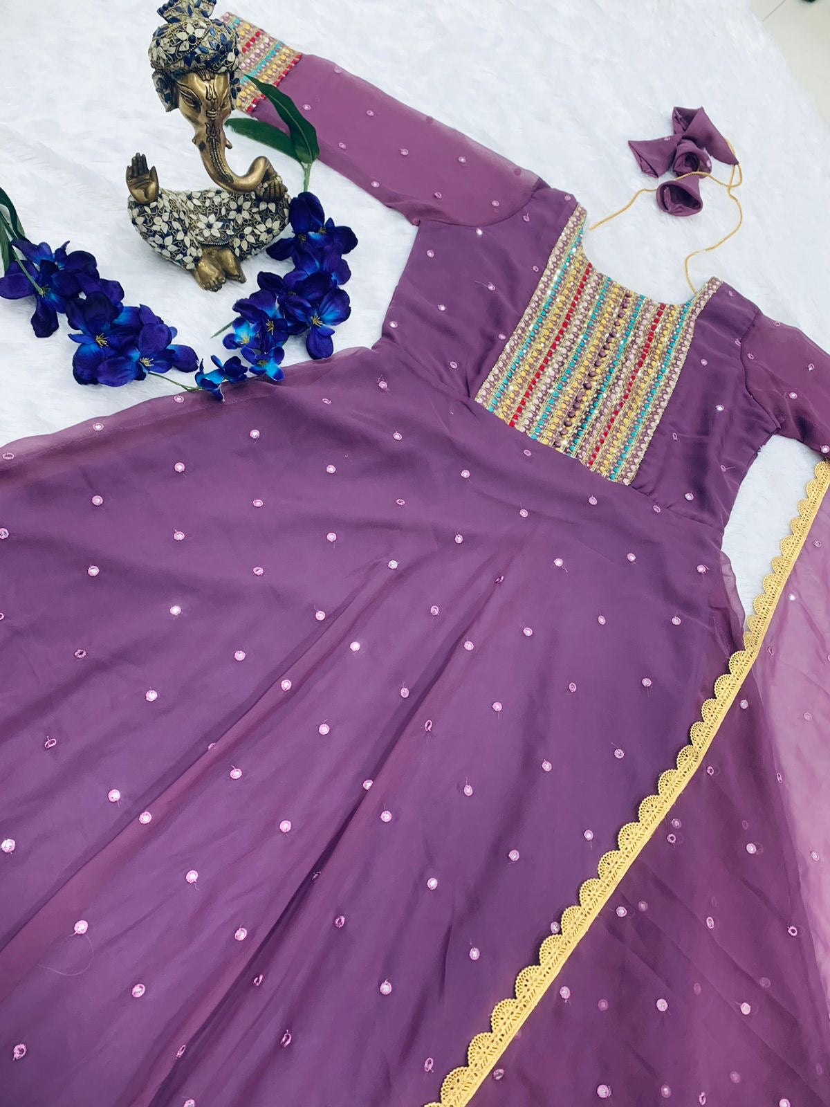 Beautiful Purple Color Gown in Georgette Fabric