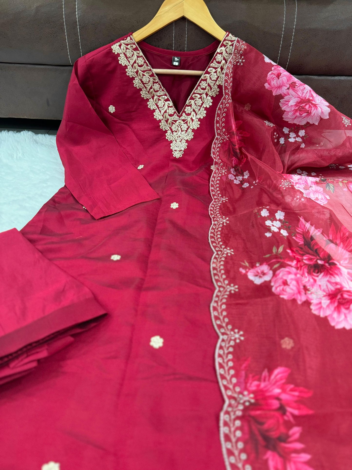 Pink Red Color Beautiful Chanderi Silk Suit