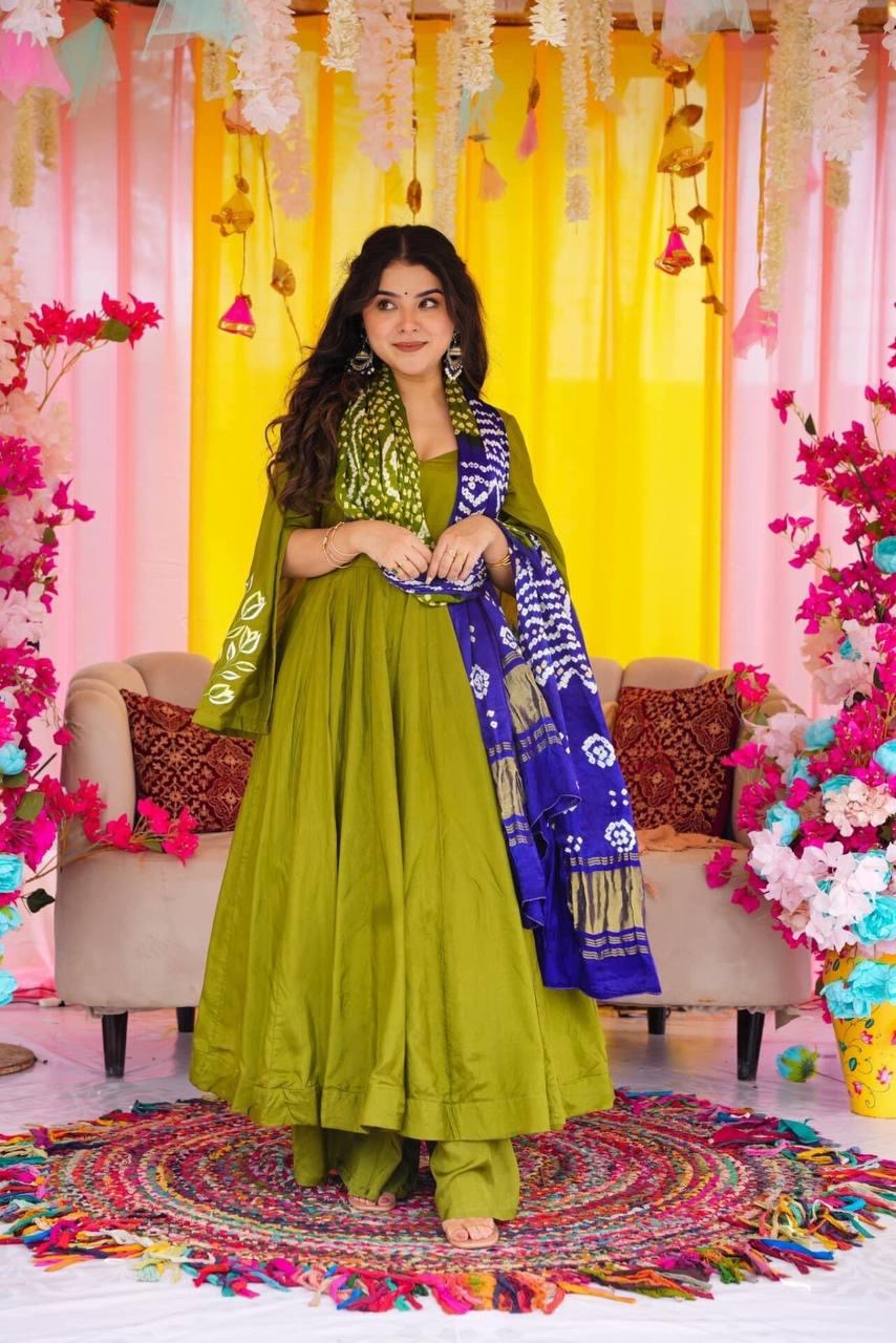 Neon Green Suit Set With Exquisite Embroidery On A Chinnon Kurta, Complemented By A Beautifully Printed Dupatta