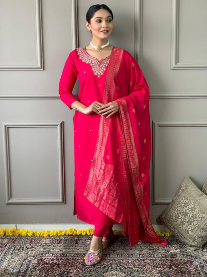 Kurti Duptta And Bottom Set in Red Color