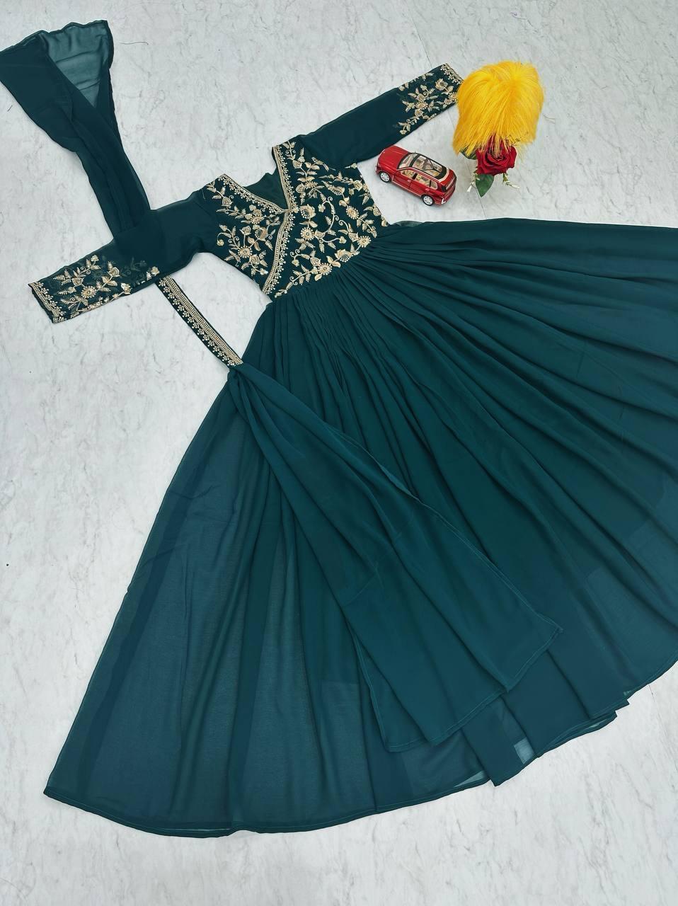 Green Color Beautiful Gown in Georgette Fabric