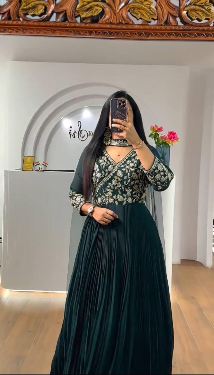 Green Color Beautiful Gown in Georgette Fabric