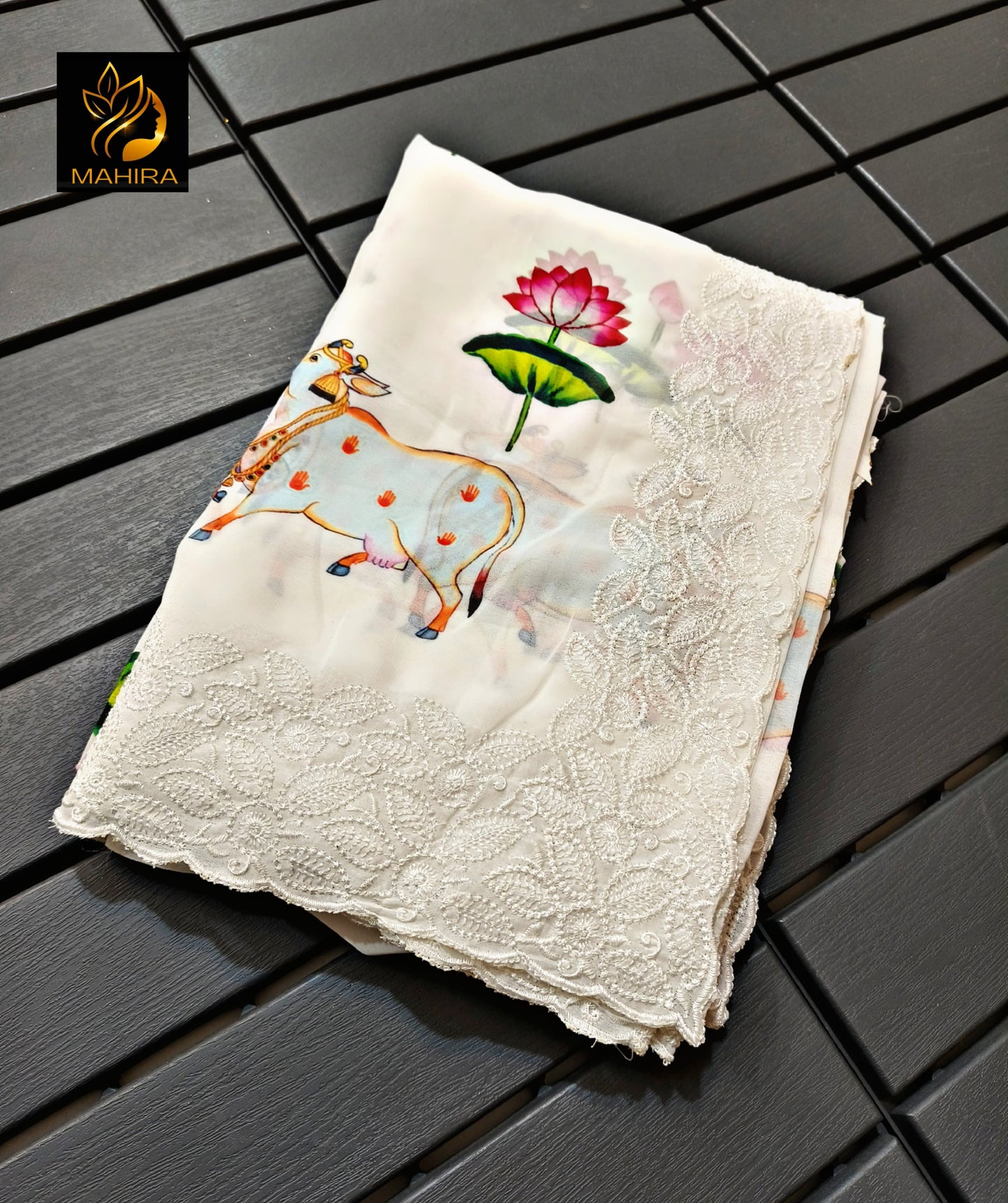 White Cream Color Georgette Fabric Saree