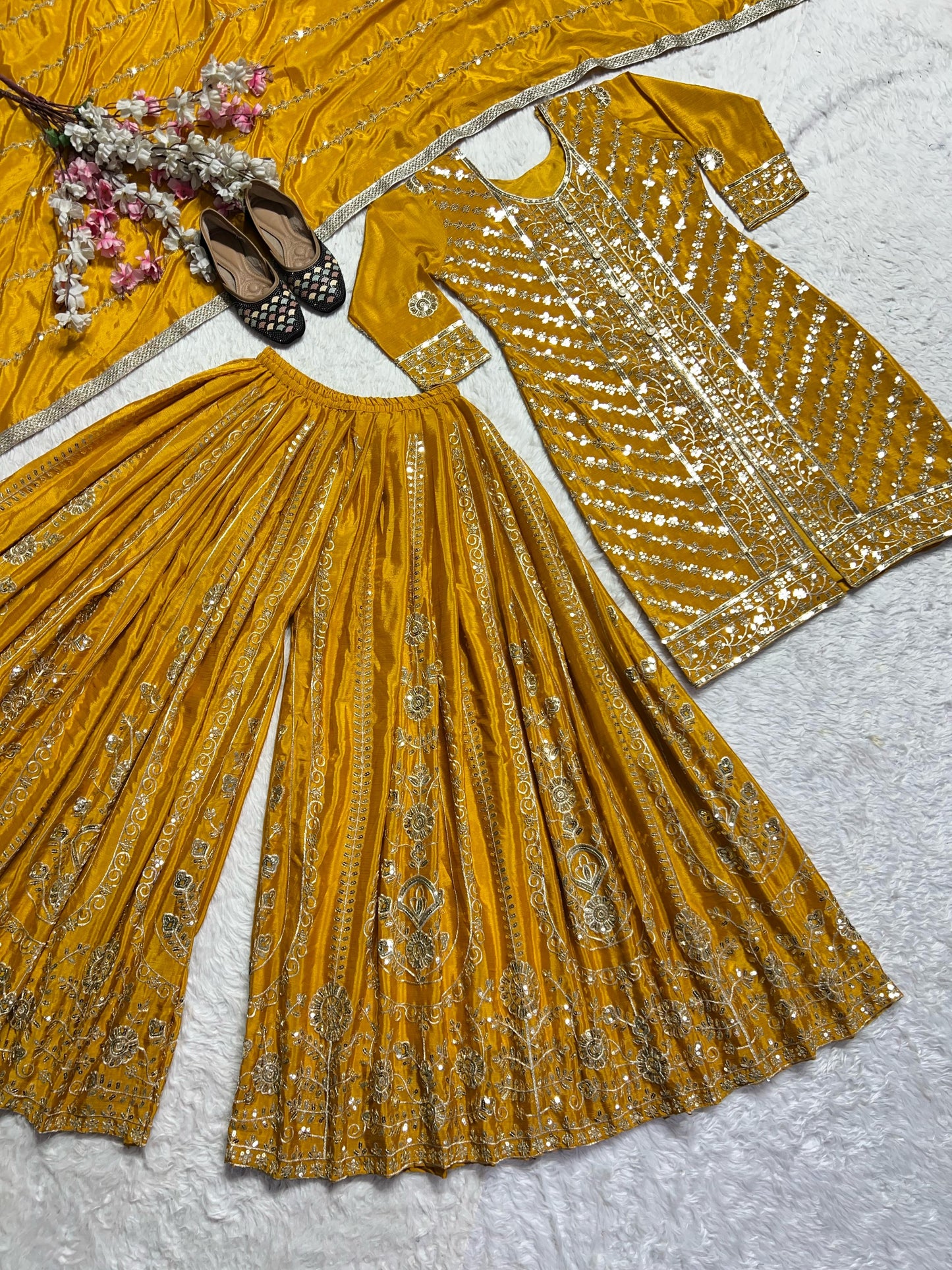 Partywear Dress in Yellow Color in Georgette Fabric