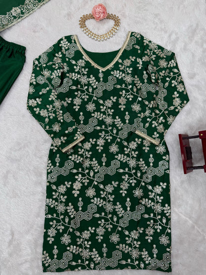 Green Color Beautiful Chinon Silk Suit