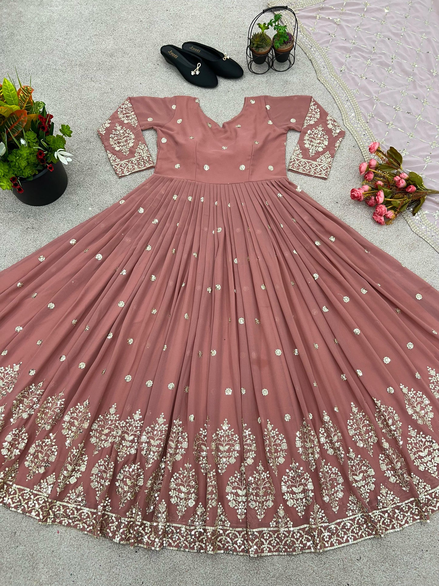 Pink Color Beautiful Anarkali Gown in Georgette Fabric