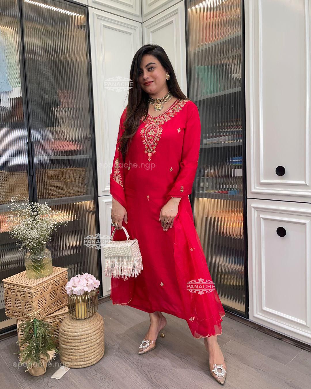 Pink Color Beautiful Summer Wear Dress in Roman Silk Fabric