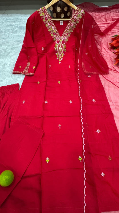 Pink Color Beautiful Summer Wear Dress in Roman Silk Fabric