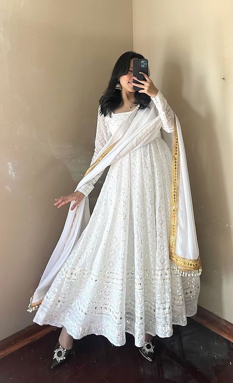 White Cream Color Beautiful Anarkali Gown in Georgette Fabric