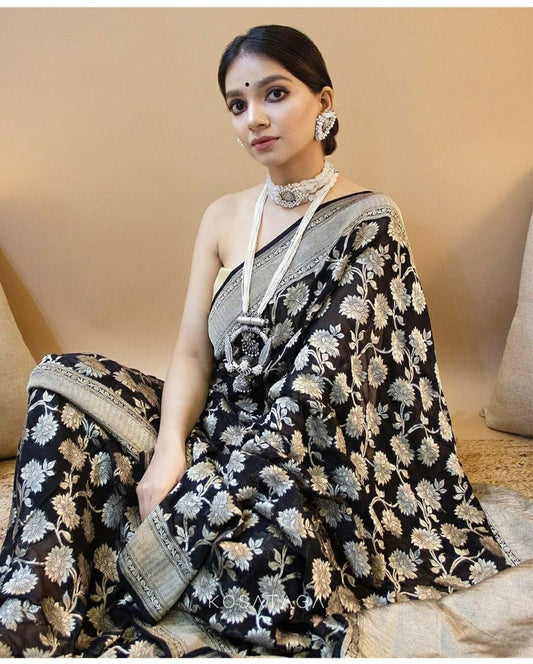 Black Color Litchi Silk Saree For daily Wear use