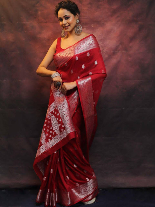Red Colour Beautiful silk Wear Saree