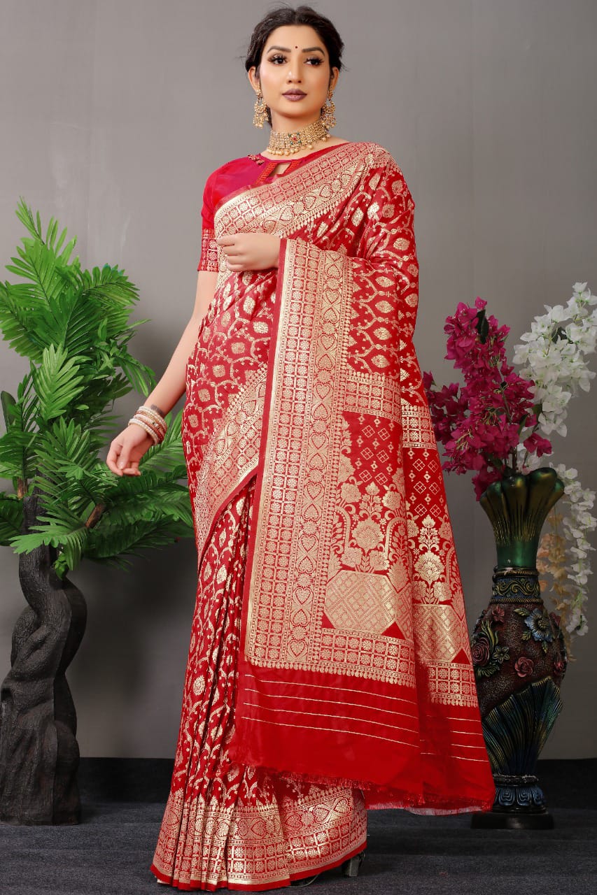 Red Color Beautiful Kanchipuram Pure Silk Saree