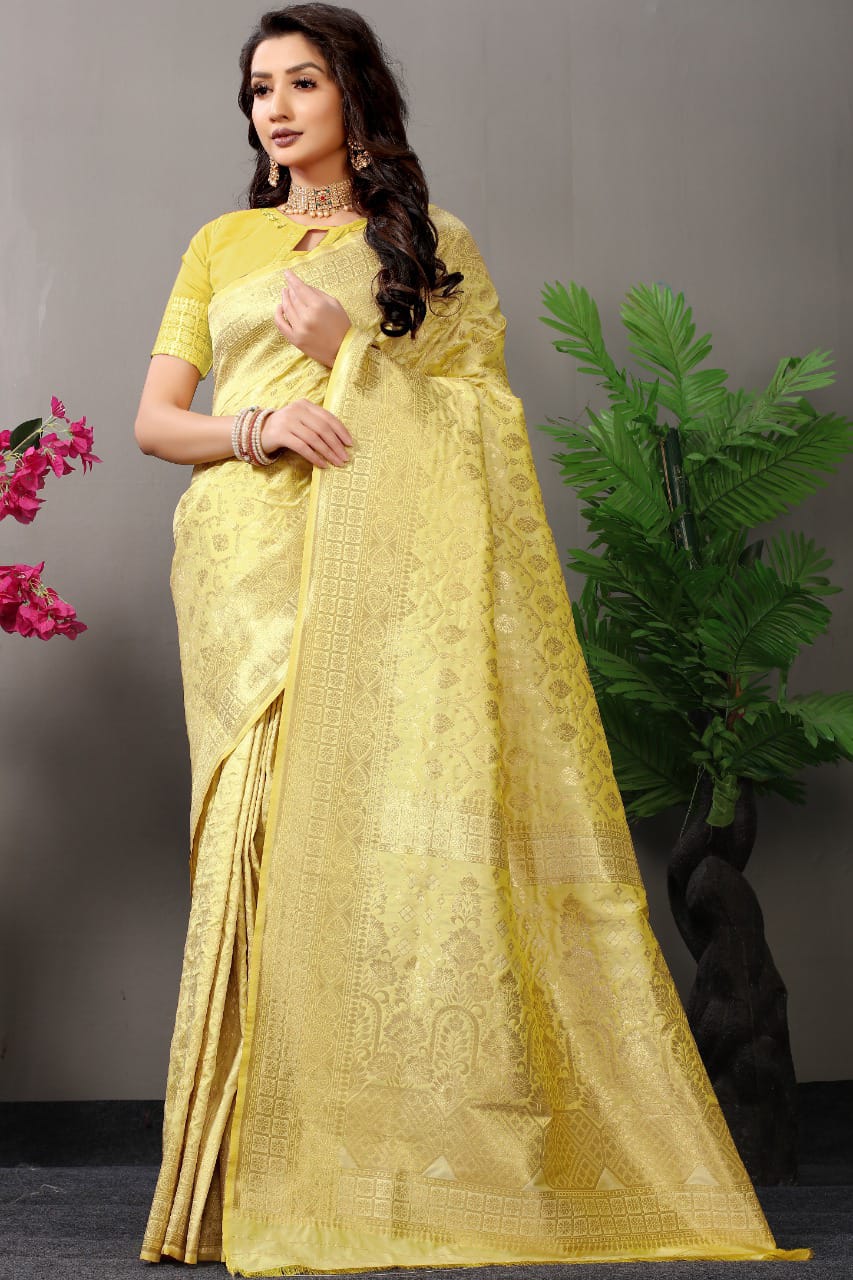 Light yellow Color Beautiful Kanchipuram Pure Silk Saree