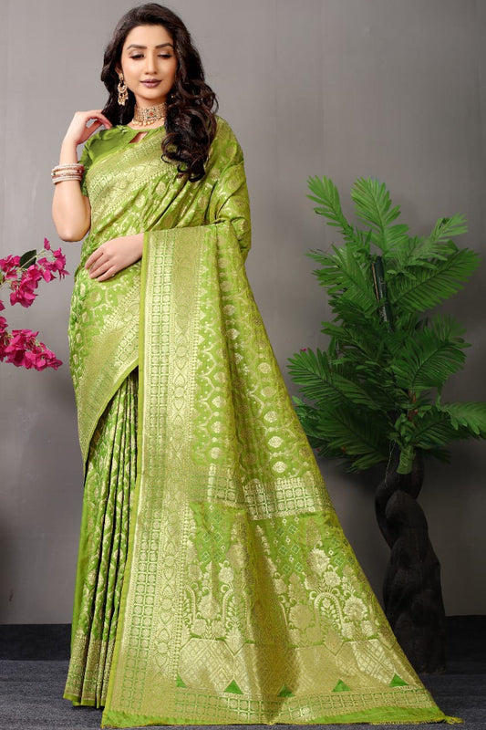 Light Green Color Beautiful Kanchipuram Pure Silk Saree